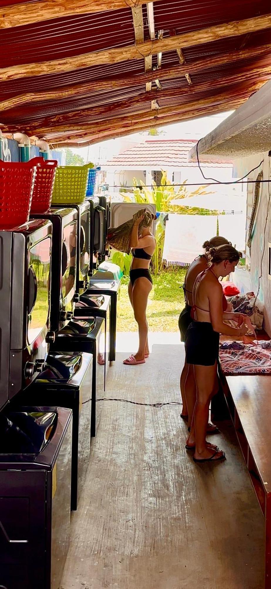 Guacamayas Hostel And Social Laundry Valladolid  Esterno foto